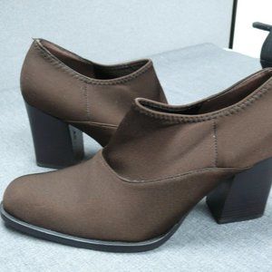 Nine West Brown Shoes Size 8M Soft Stretch